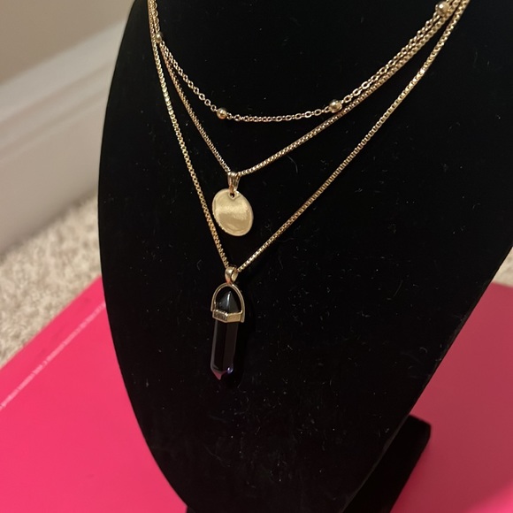 Layered Necklace with Pendant - Picture 2 of 6